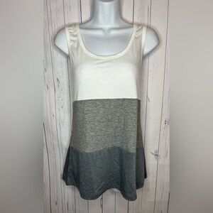 NEW White Gray Colorblock Women’s Medium Tank Top Casual Tee